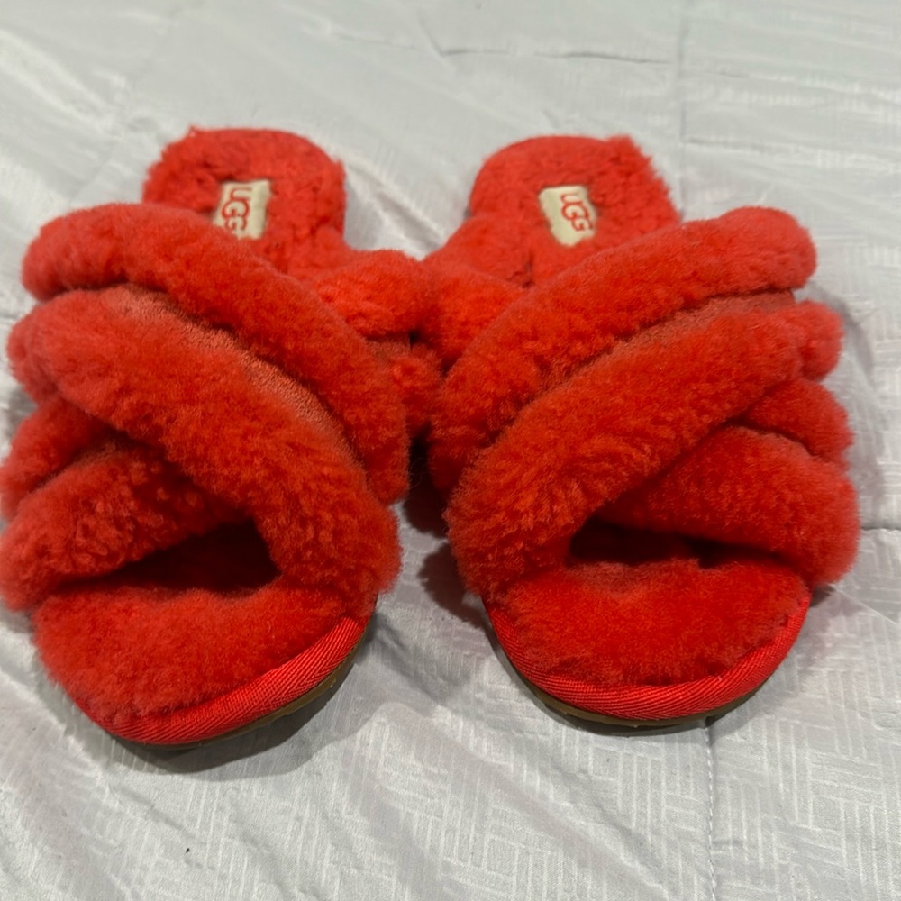 Ugg furry slippers